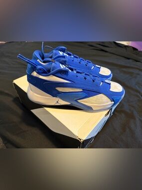 Jordan Men’s Blue and White Retro Sneakers